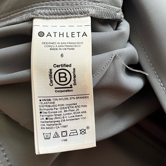ATHLETA Stellar Wide Crop Pant Sizes 6 and 4 Trendy Stylish Active Athletic - Picture 6 of 15